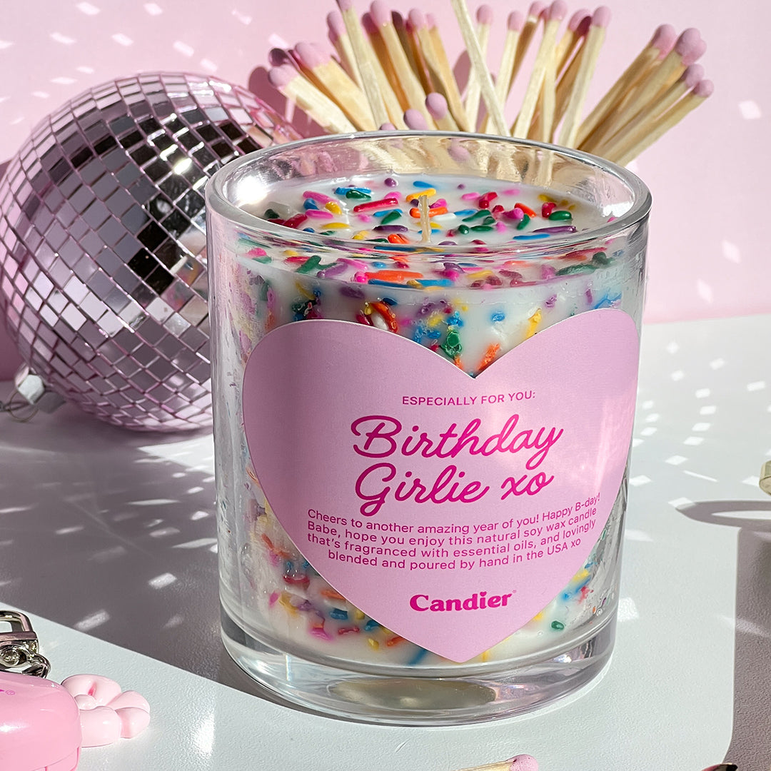 Candier birthday candle with cake sprinkles, gourmand fragrance and vanilla scent