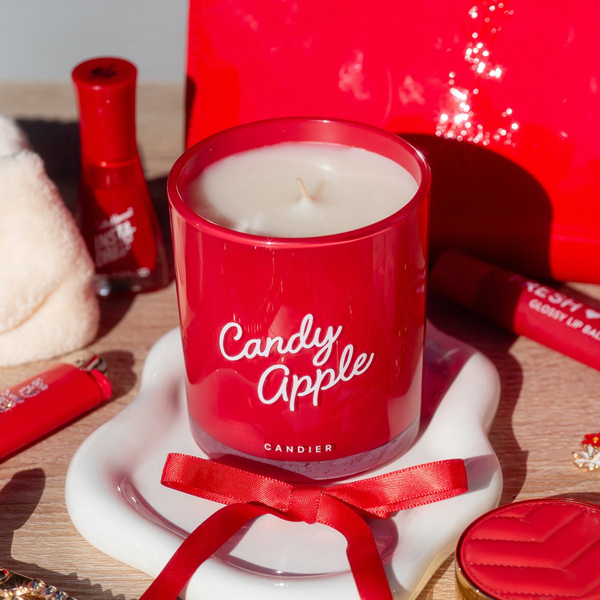 Styled apple cinnamon candle — warm christmas scented candles / christmas candles for classic holiday vibes.