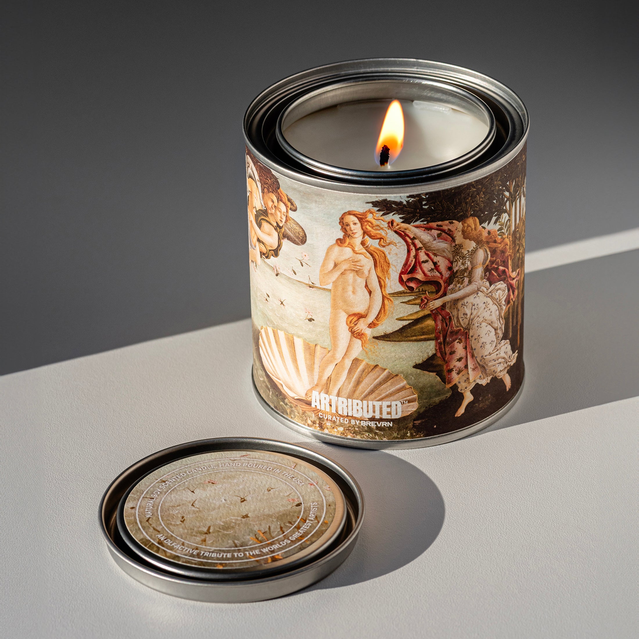 A fine art inspired candle depicting famous artist Botticelli's Birth of Venus